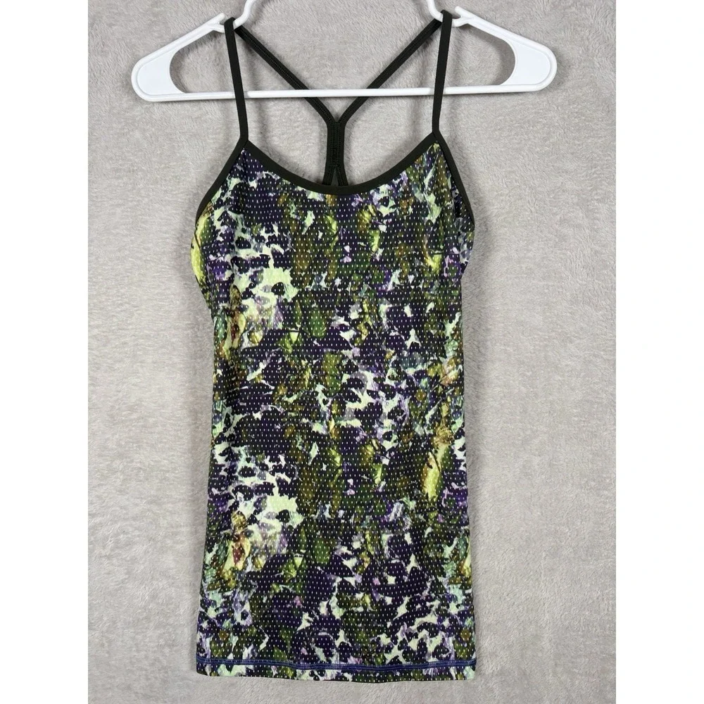 Lululemon Power Y Tank Luon in the Lilac Size 4‎ Yoga Pilates Unpadded Wicking